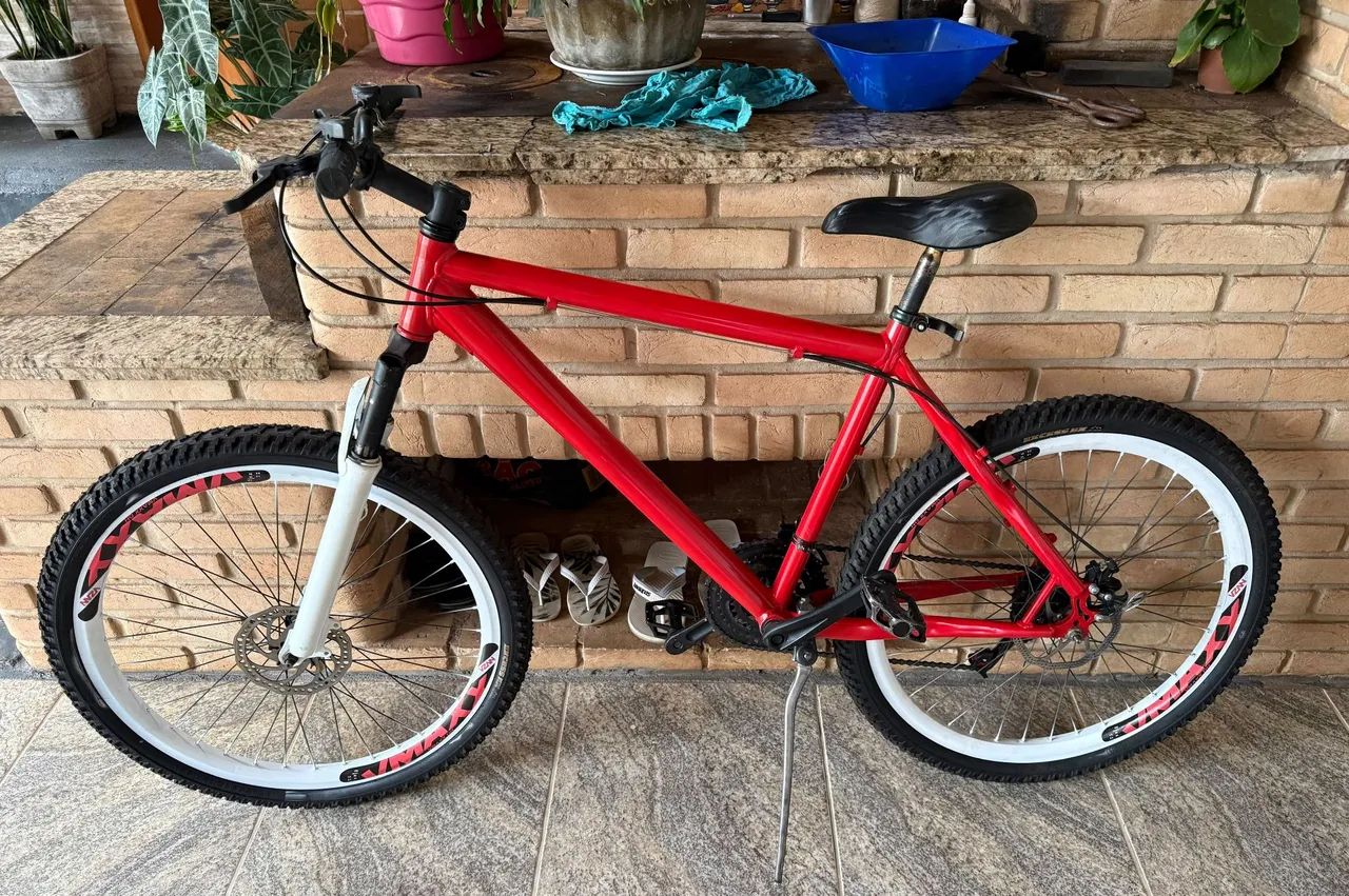 Bicicleta montada  - Foto 4