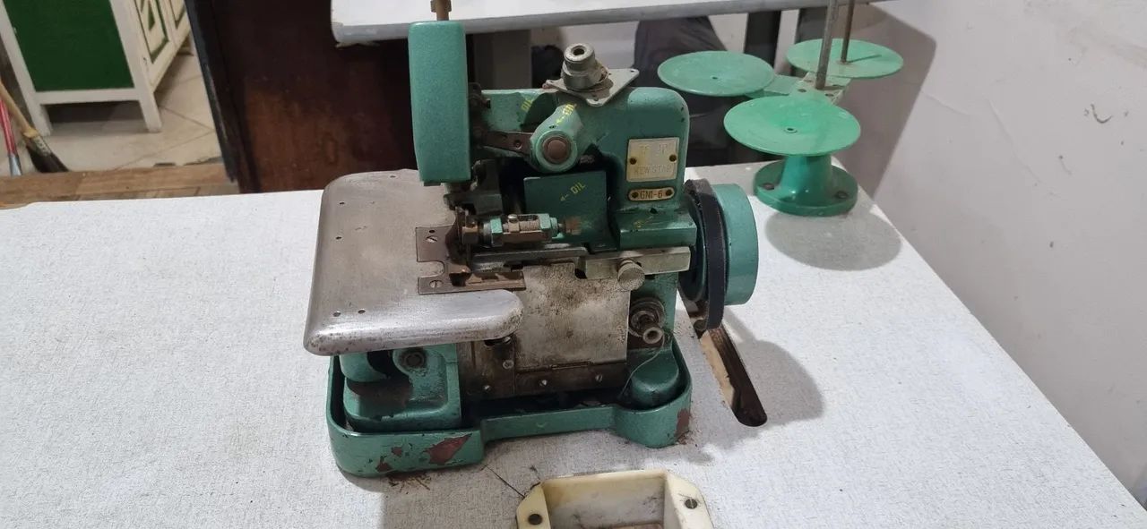 Máquina overloque  - Foto 2