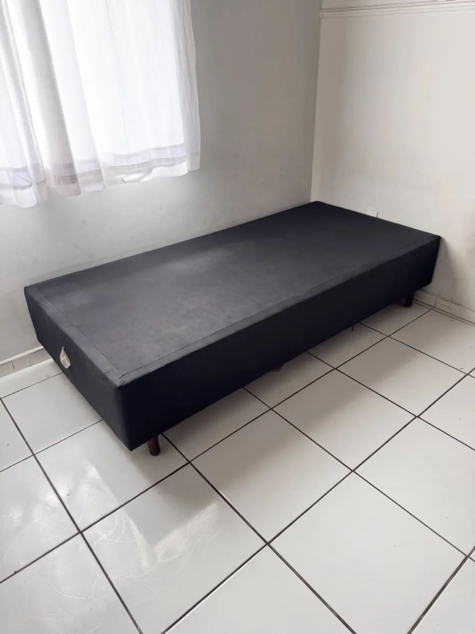Base box solteiro 