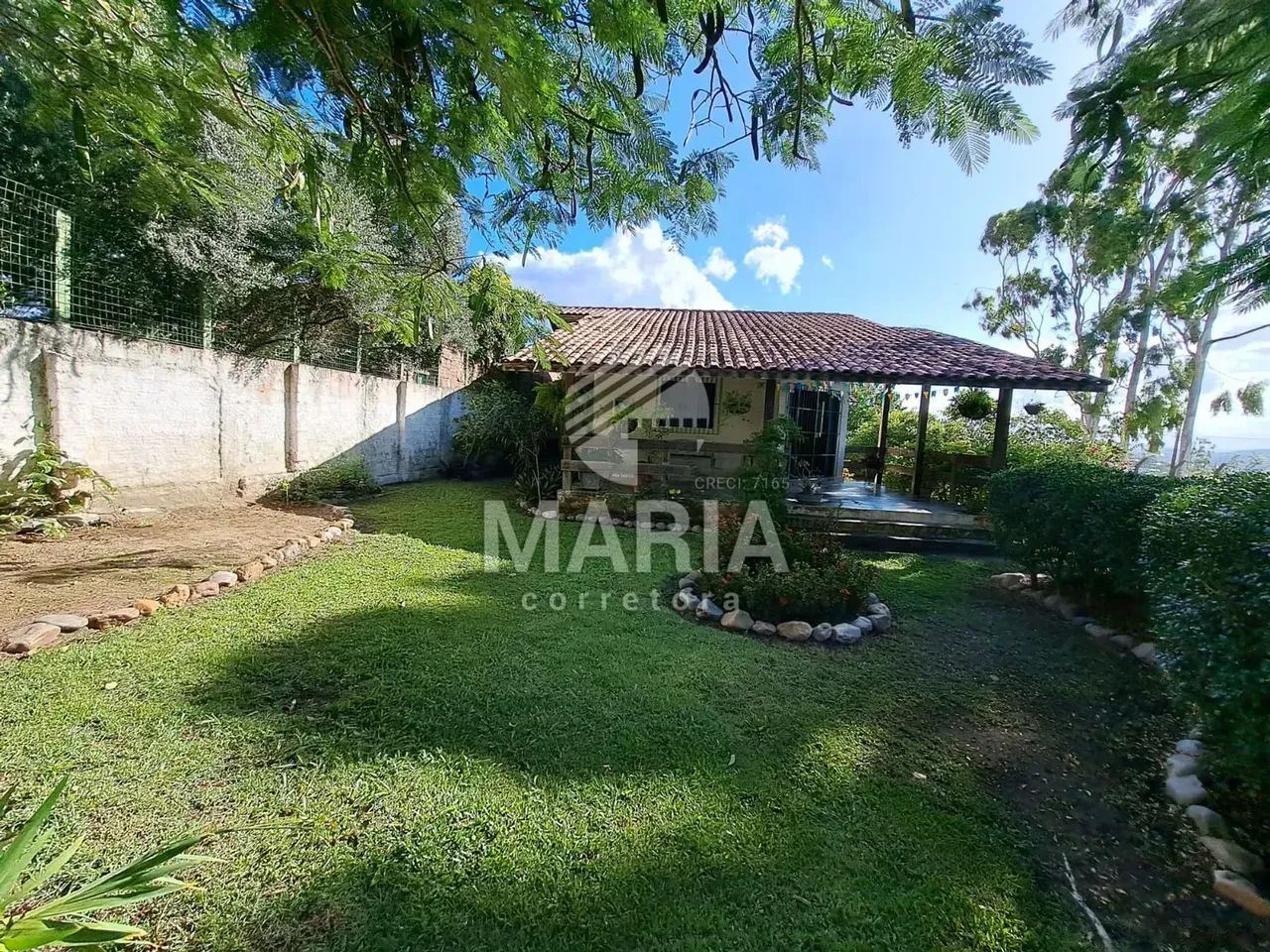 Casa solta à venda em Gravatá/PE! Com amplo terreno! - Foto 2