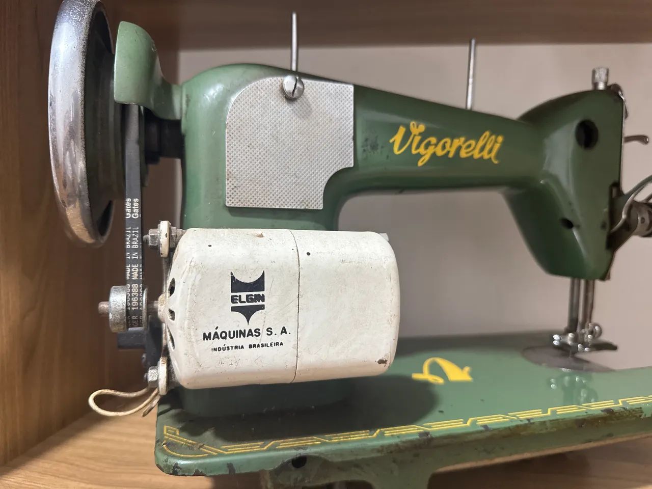 Máquina de Costura Vigorelli Antiguidade - Foto 3