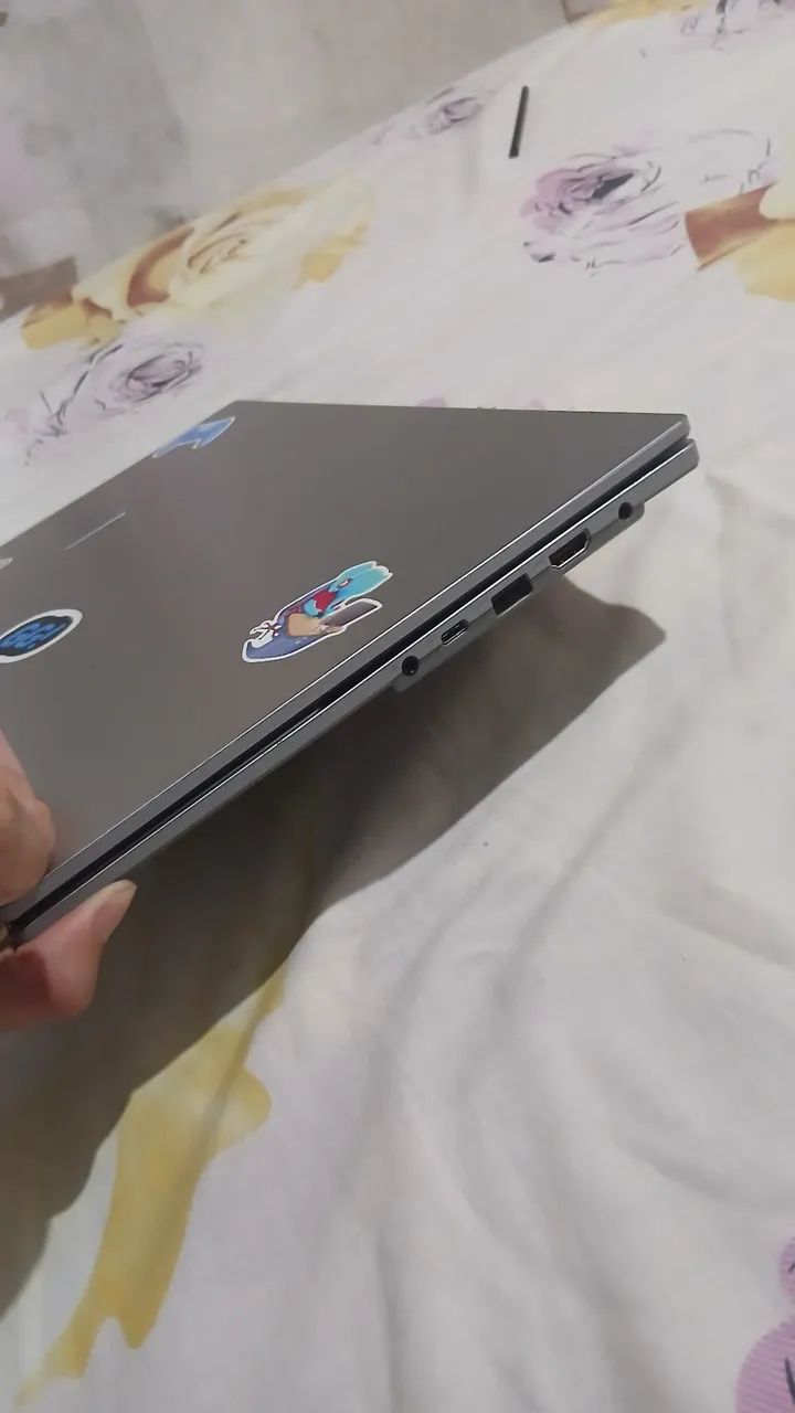 Notebook ASUS VivoBook E1504G Intel Core i3 4GB RAM SSD 256G - Foto 4
