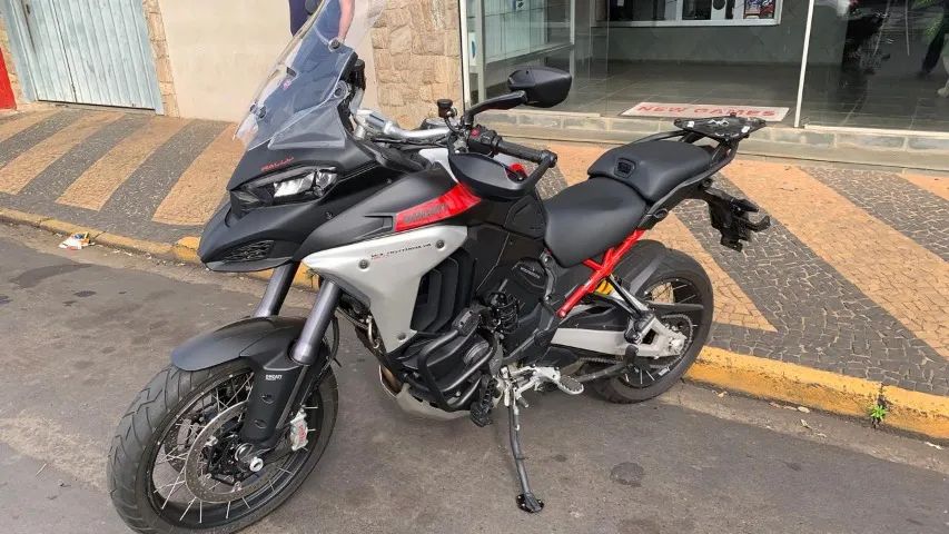 Ducati multistrada v4 rally  - Foto 5