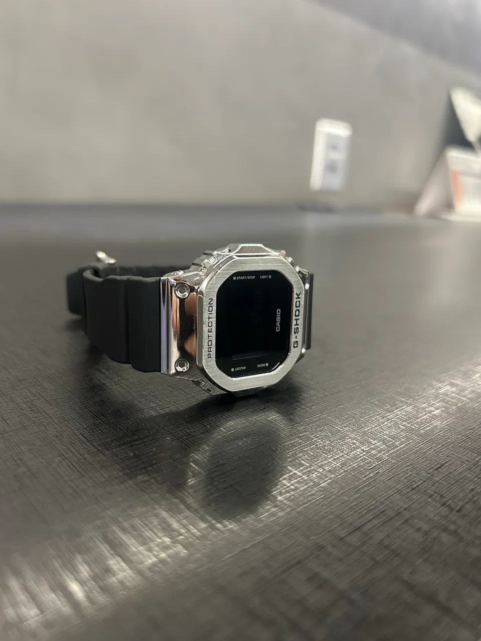 Casio GM 5600U-1