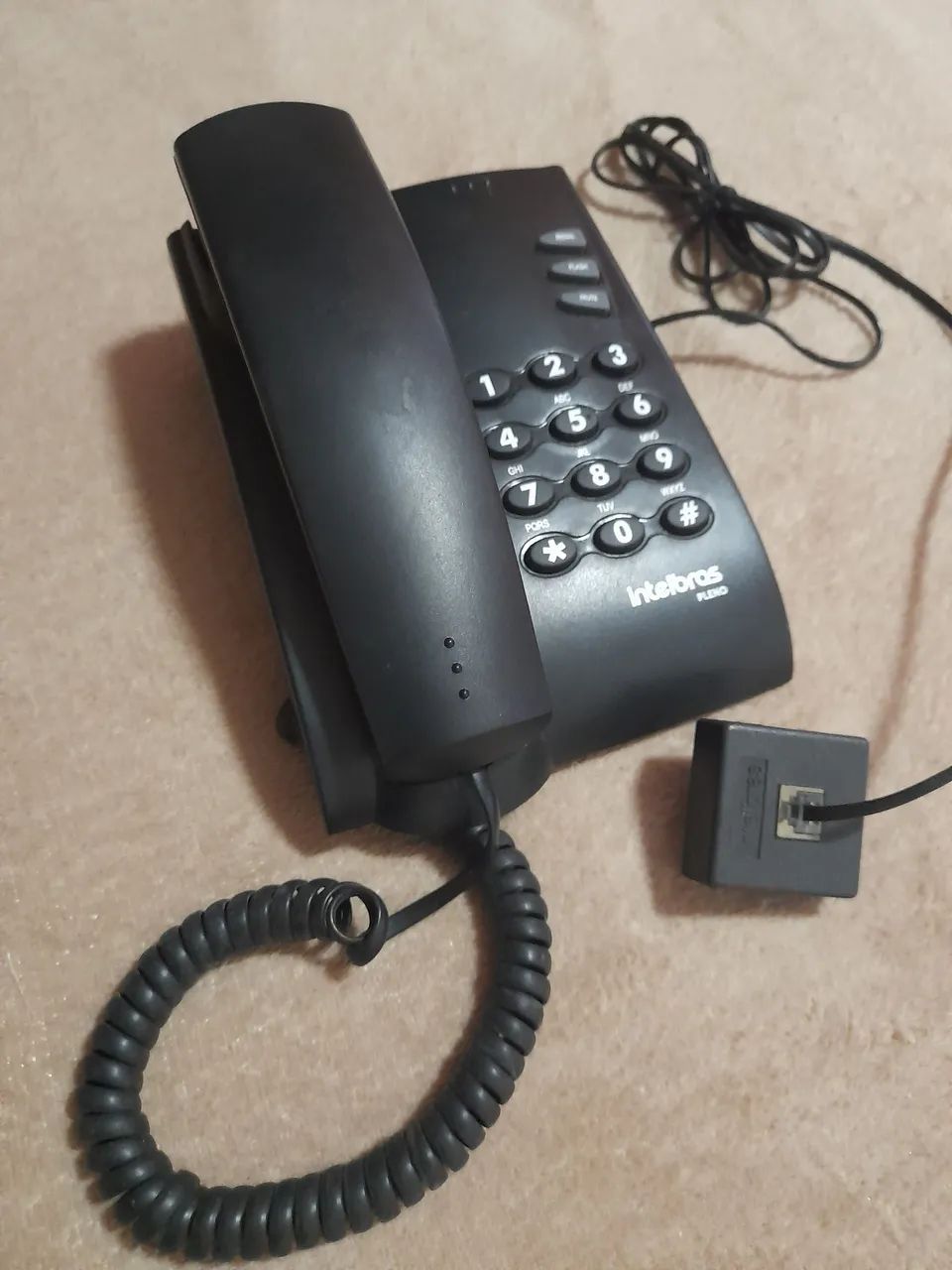 Antigo Telefone com fio em perfeito estado 