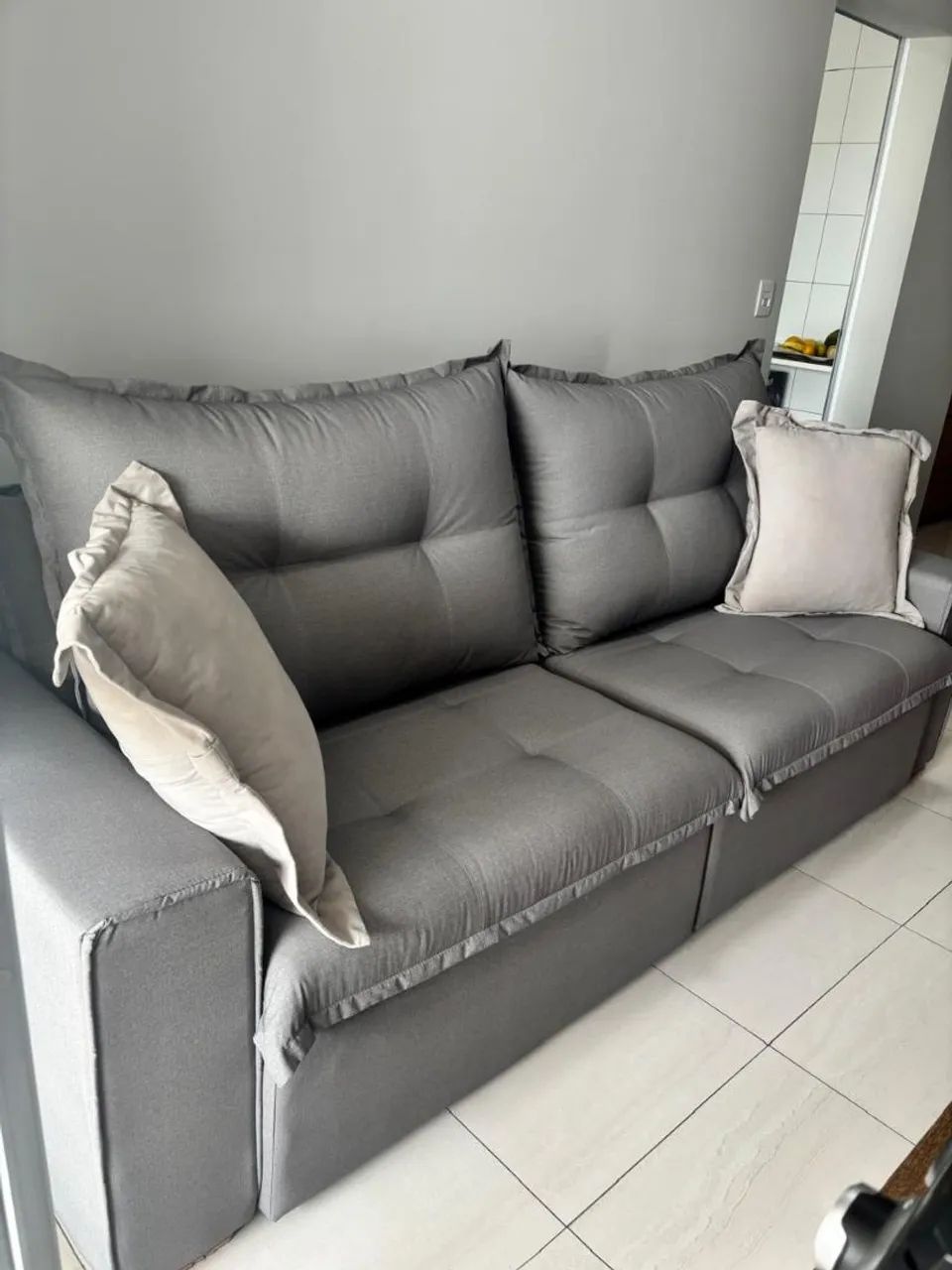 Sofa retratil com pouquíssimo uso - Foto 2