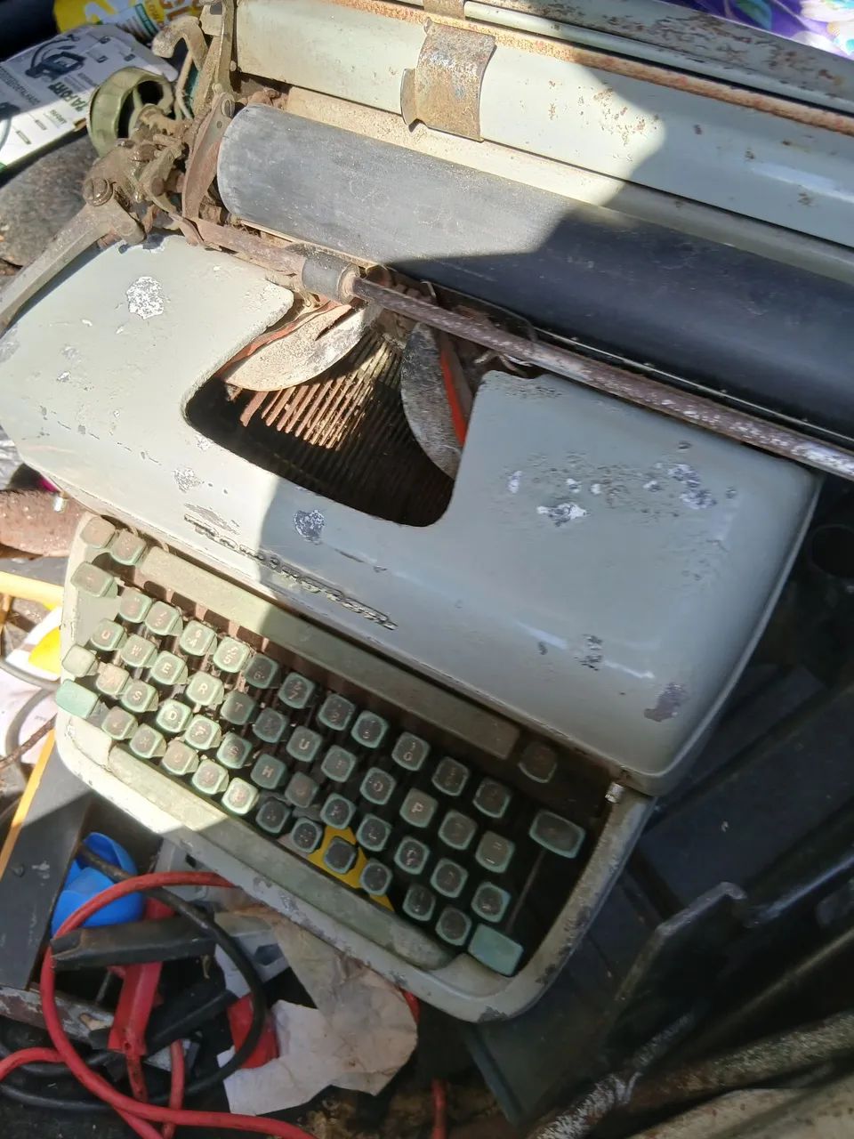 Máquina de datilografia antiga 450192429936158722