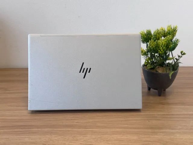 Notebook HP Elitebook 630 G10 - Core i7 | 13ª geração | 256GB SSD