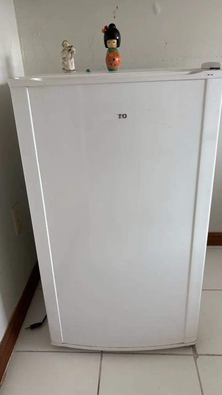 FRIGOBAR
