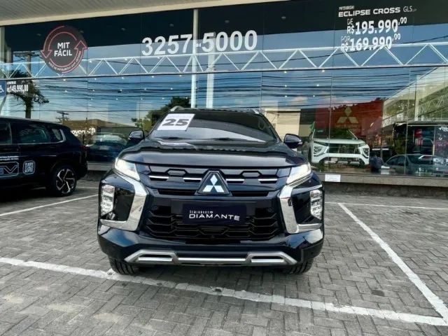 Mitsubishi Pajero 2025