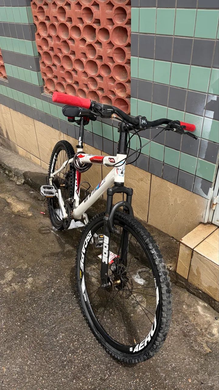 Bicicleta GTSM1 Advanced Aro 26 - Freio a Disco e Peças Shimano