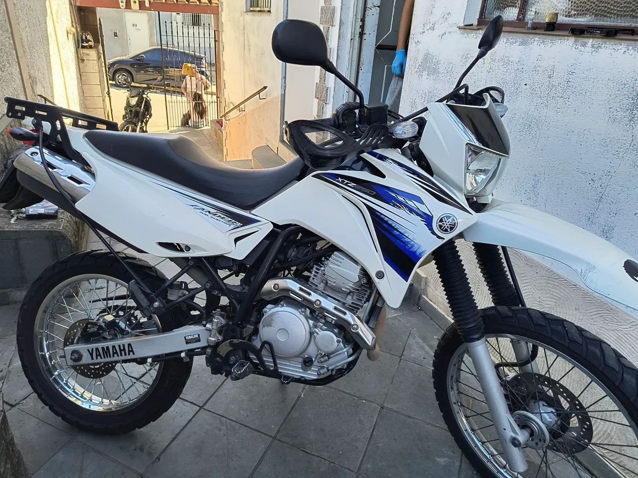 Lander 250 2013 filé 