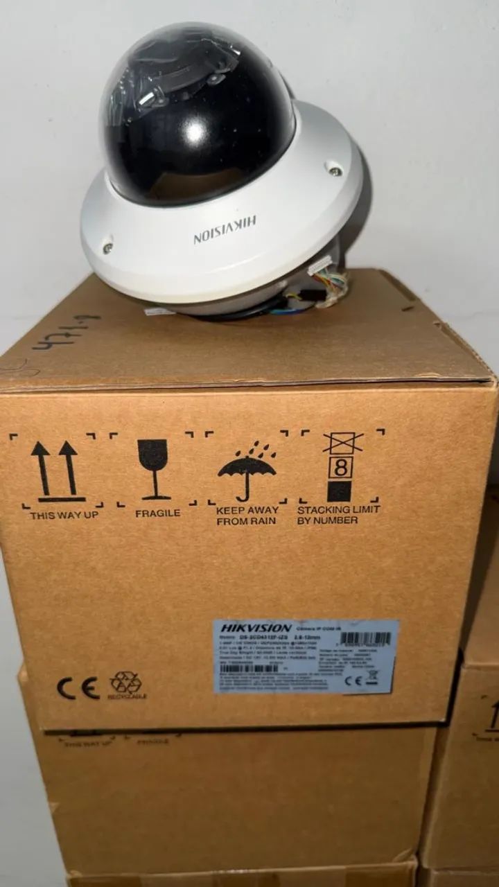 Camera HIK VISION DS-2CD4312F-IZS - Foto 2