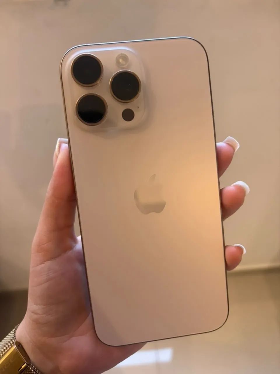 iPhone 16 pro max  - Foto 2