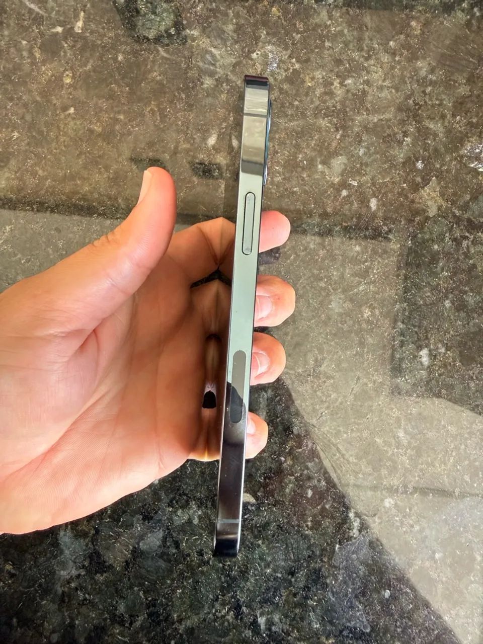 iPhone 12 Pro - Impecável - sem marcas de uso  - Foto 4