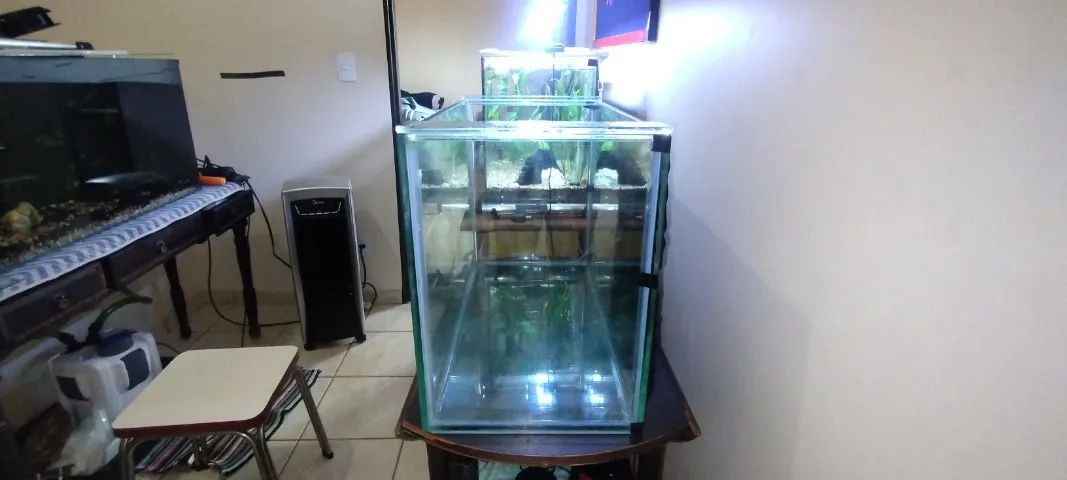 Aquário 70 litros vidro 10mm - Foto 2