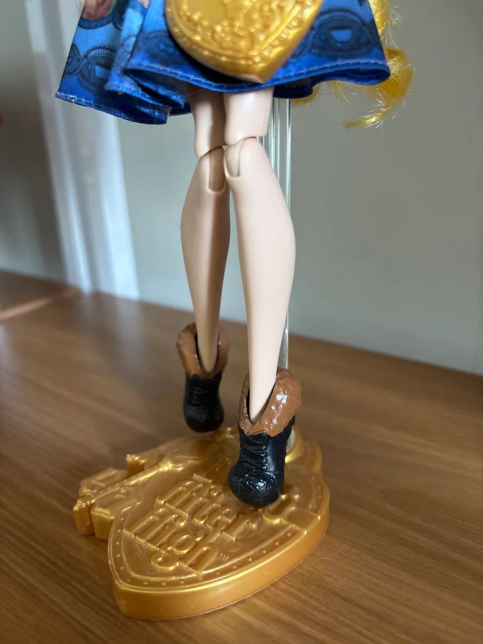 Boneca Blondie Lockes - Ever After High  - Foto 2