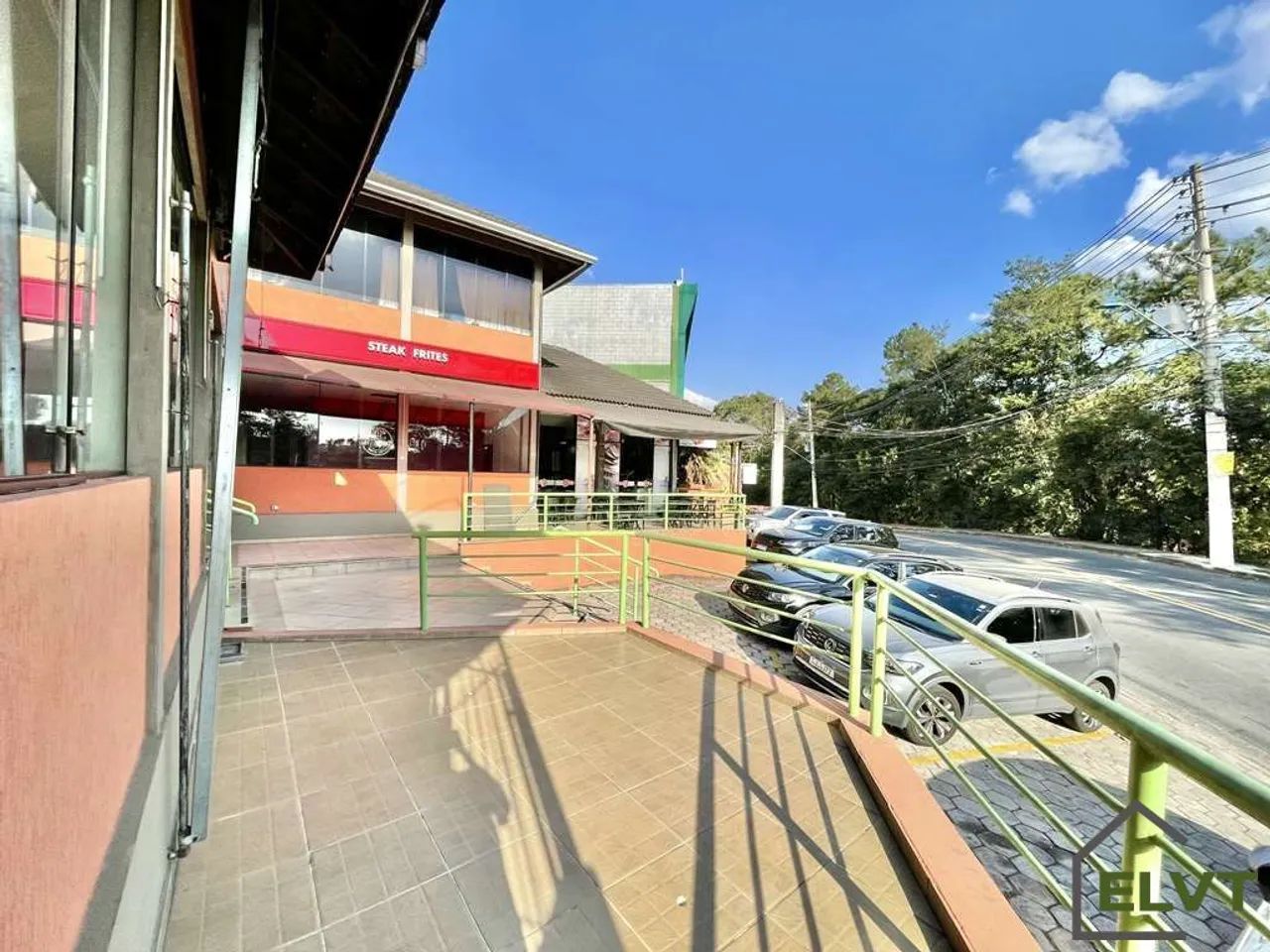 Prédio Comercial na Granja Viana | Galeria Mercato com 21 Vagas e Renda - Foto 2