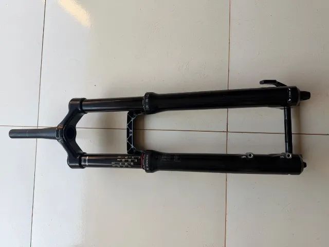 Rock shox domain 170mm 29?  - Foto 4