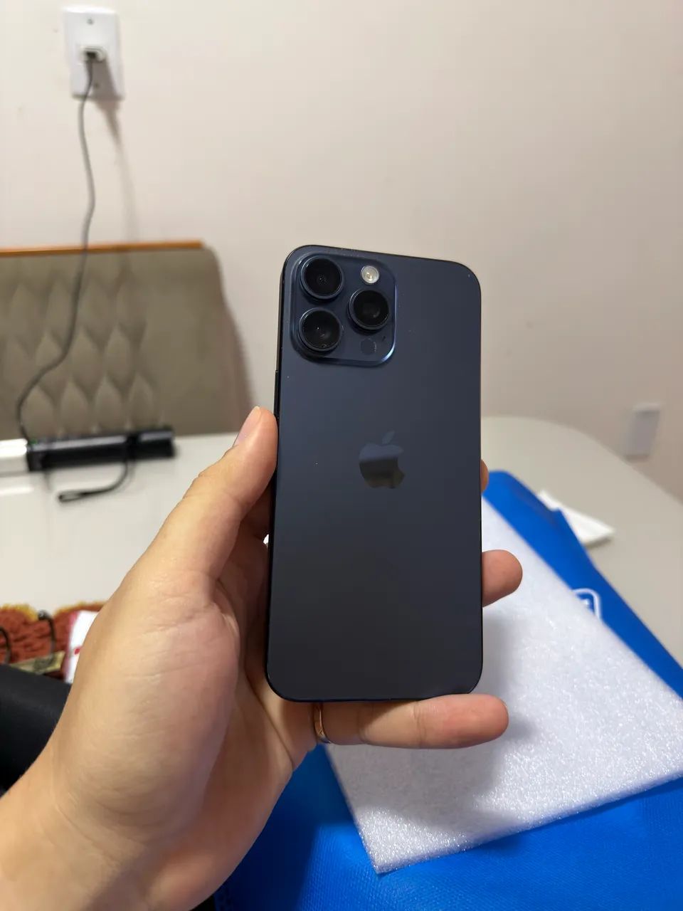 iPhone 15 pro Max 256.  - Foto 4