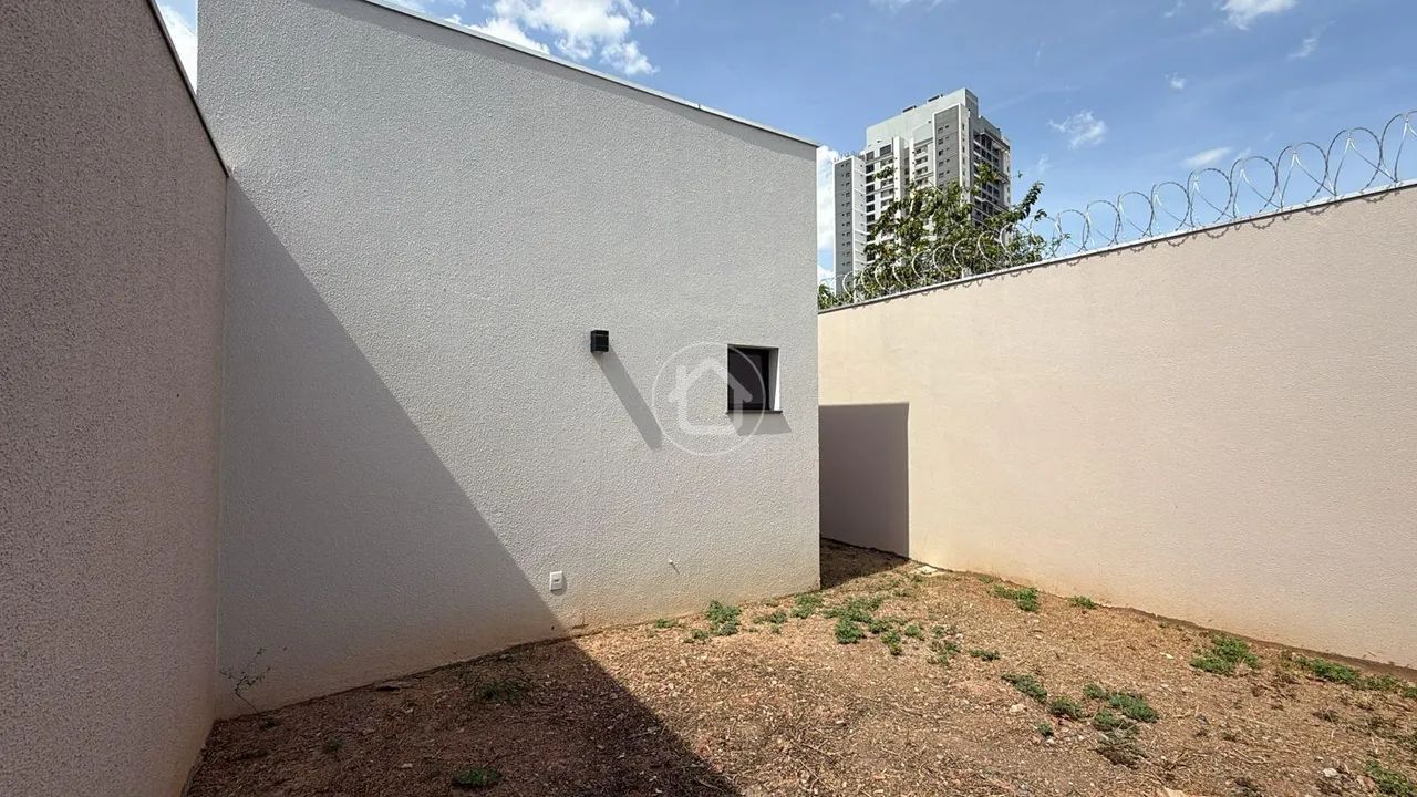 CASA 3 QUARTOS SENDO 1 SUITE MASTER - Foto 2