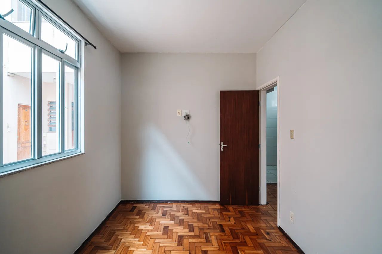 Apartamento na Rua Oswaldo Aranha em São Mateus com 2 quartos e área externa - Foto 5