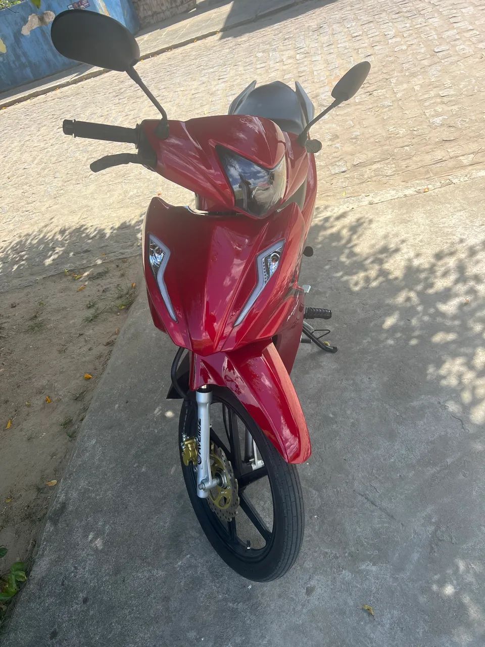 Avelloz alfa 2026 