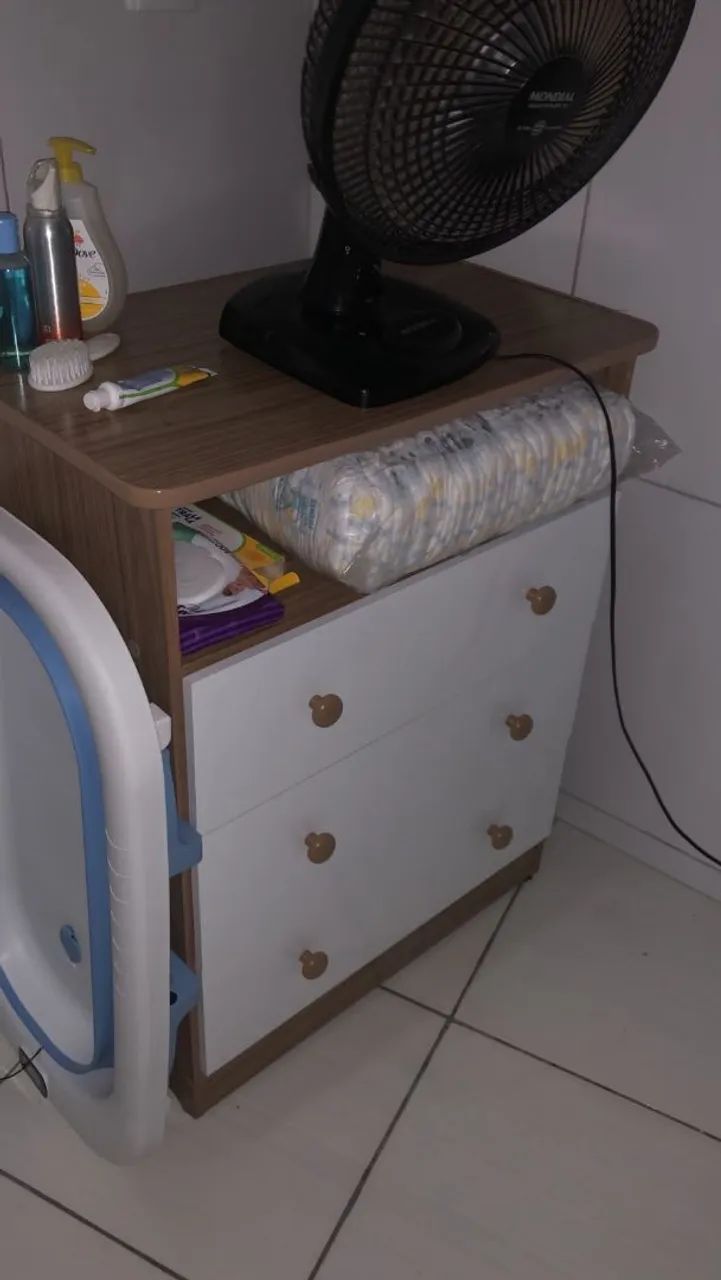CONJUNTO GUARDA ROUPA E CÔMODA  - Foto 2