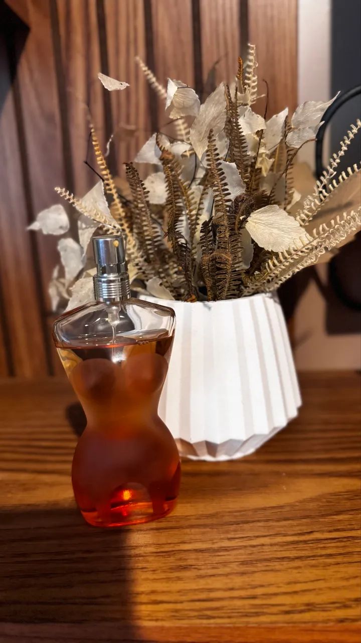 Perfume Classique - Jean Paul Gaultier - Foto 2