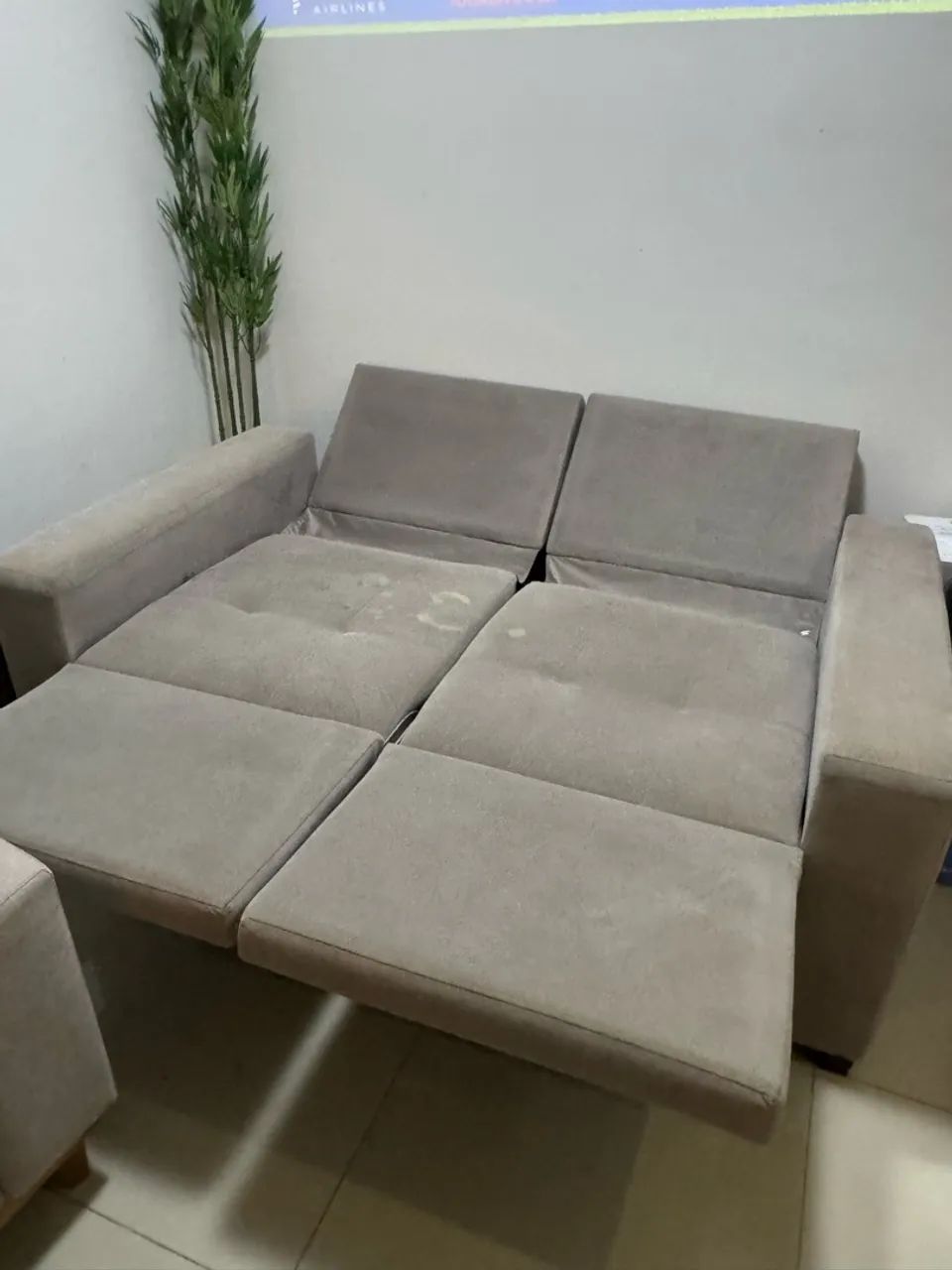 SOFÁ RETRÁTIL PRA 2 LUGARES