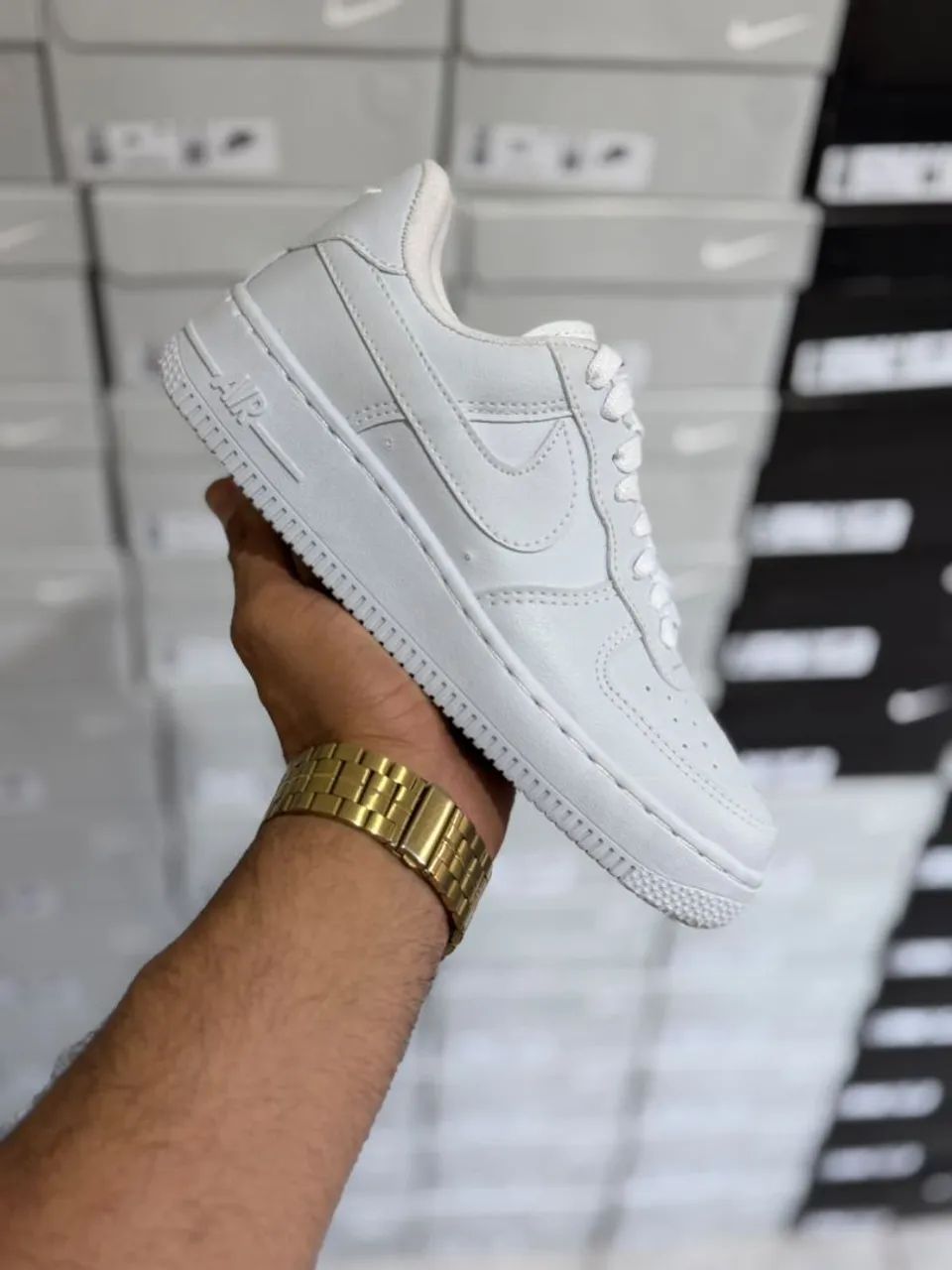 Tênis branco Nike Air Force  - Foto 4