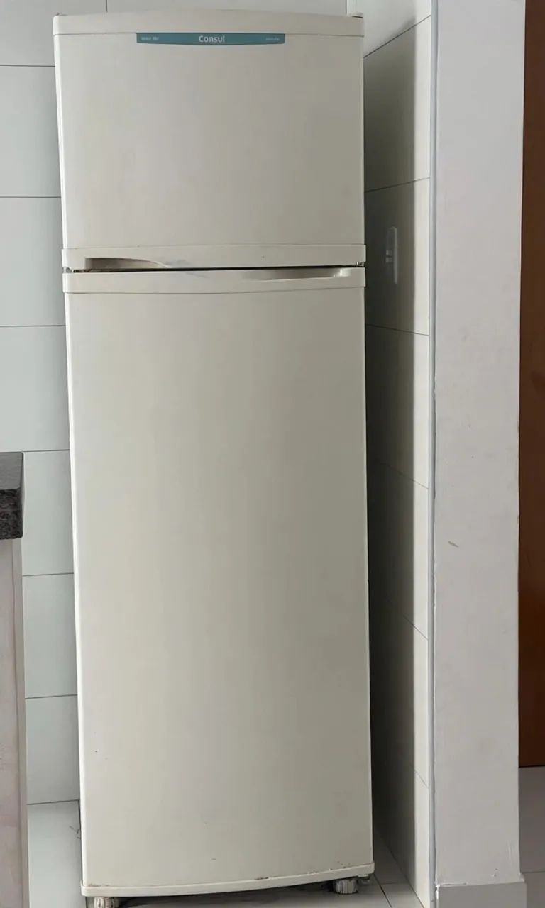 Geladeira consul usada 