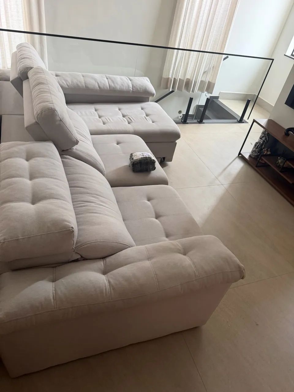 Vendo sofá pouco usado. - Foto 2