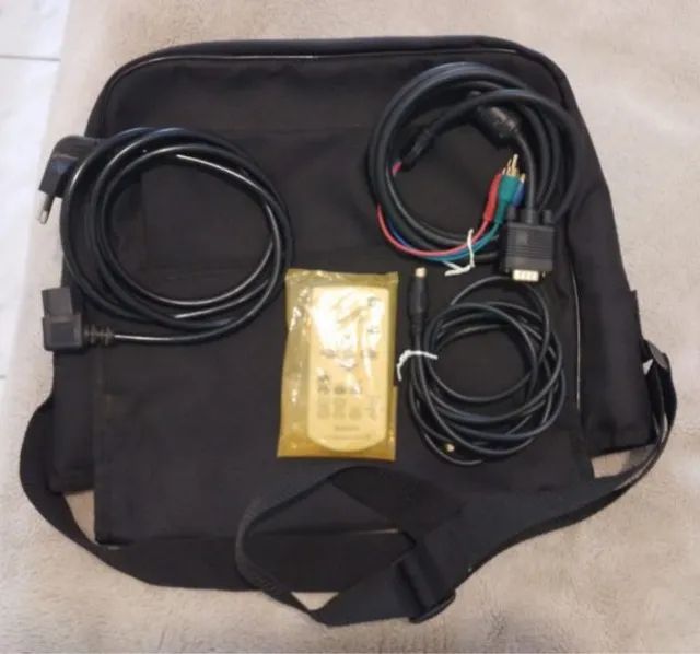 Projetor Sony VPL-EX7 Bivolt - Foto 4