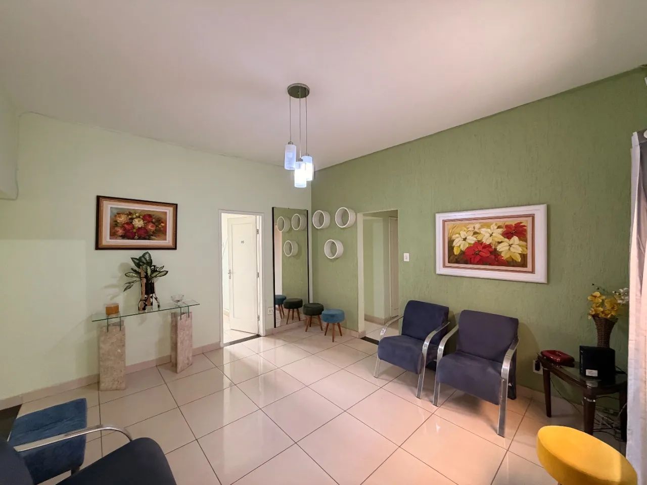 Casa ampla e linear com 373,00 m² - Foto 5