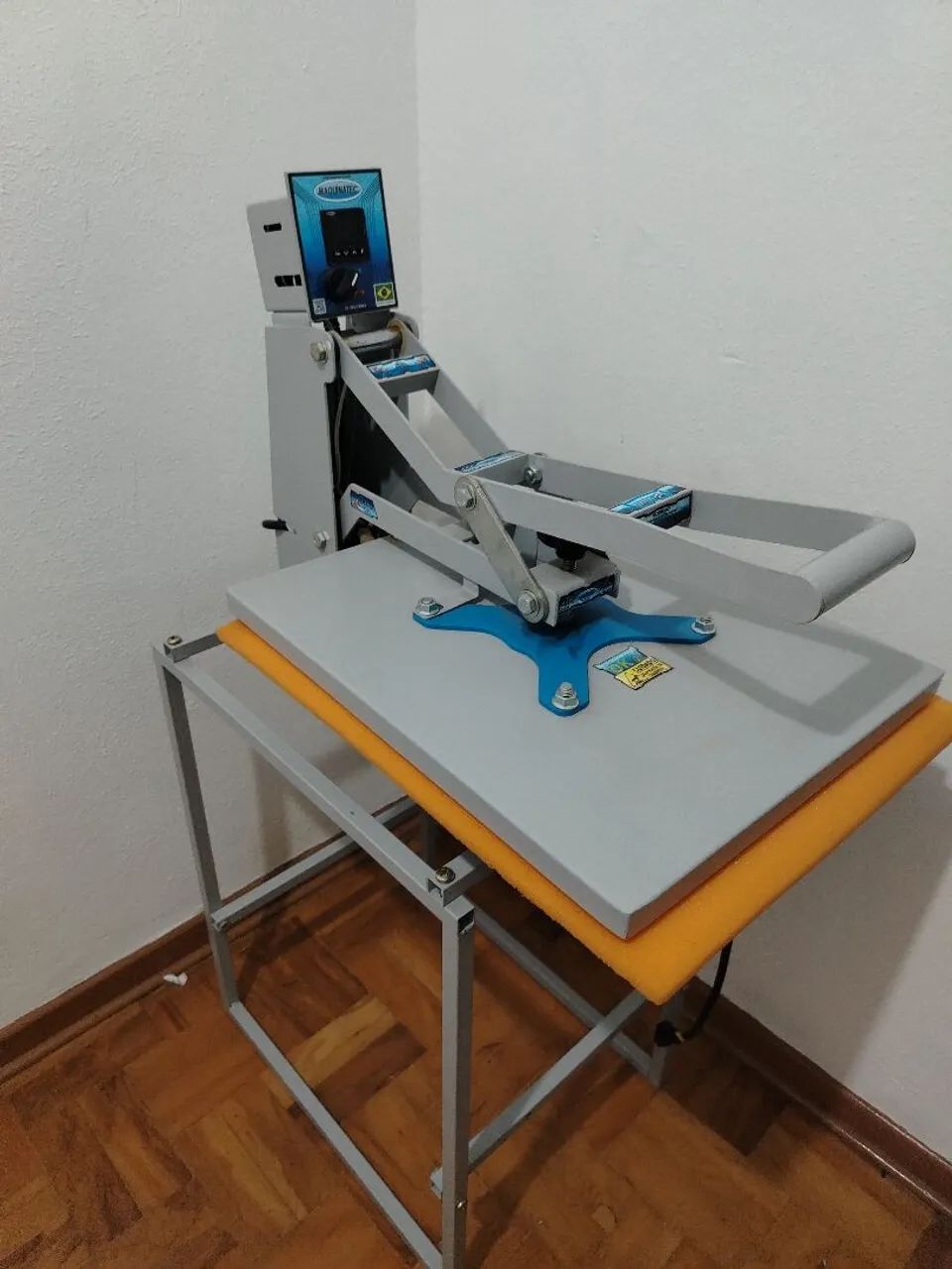 Prensa térmica maquinotec