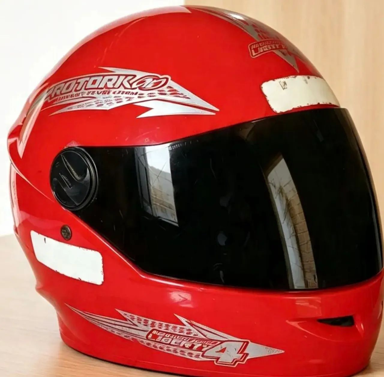 Vendo Capacete. - Foto 2