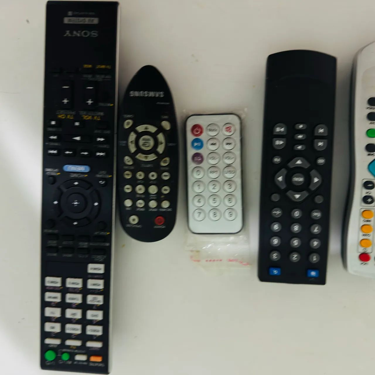 CONTROLES REMOTOS DIVERSOS  - Foto 5