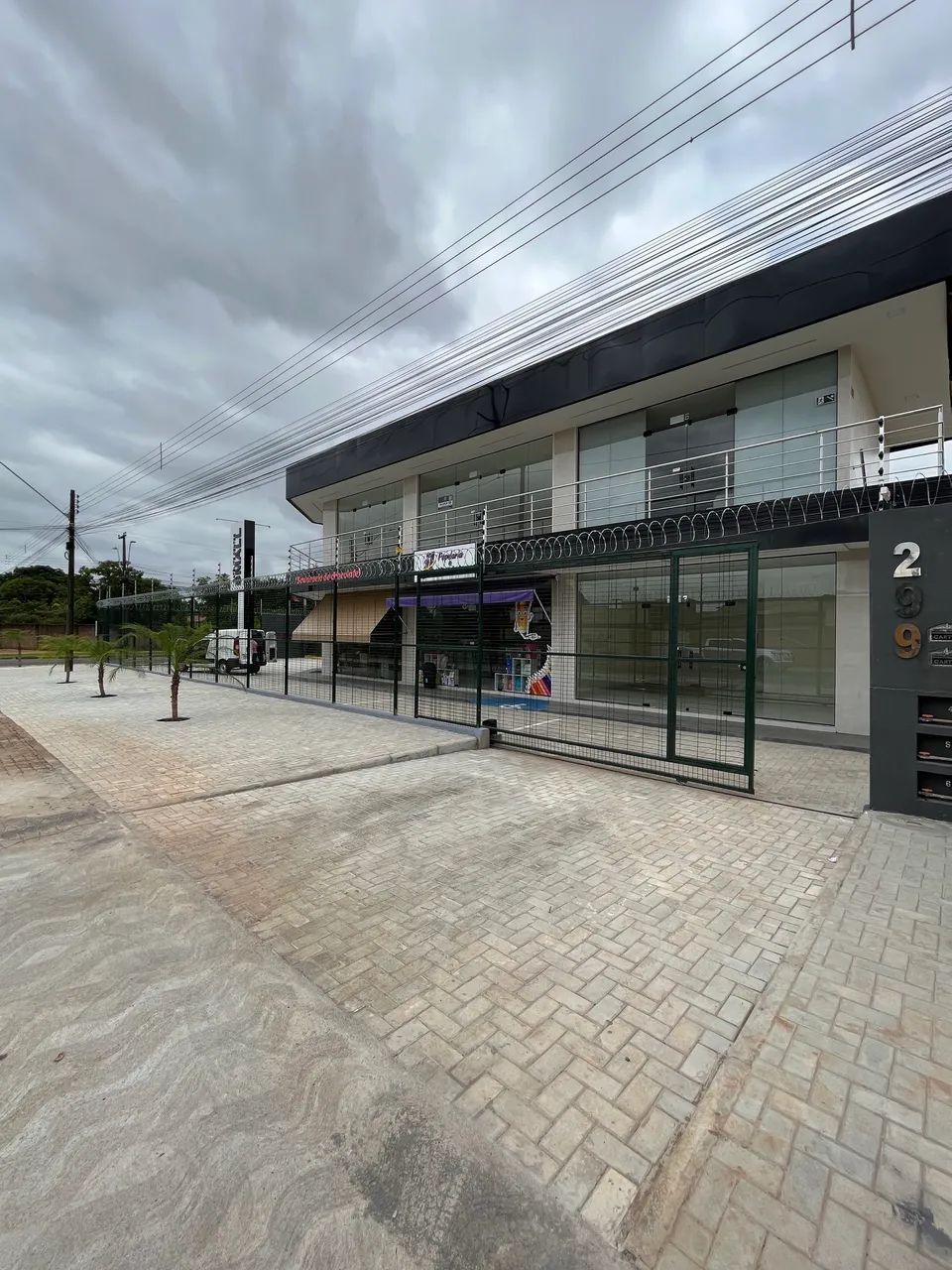 Aluga-se sala comercial no bairro Cidade Satélite. - Foto 13