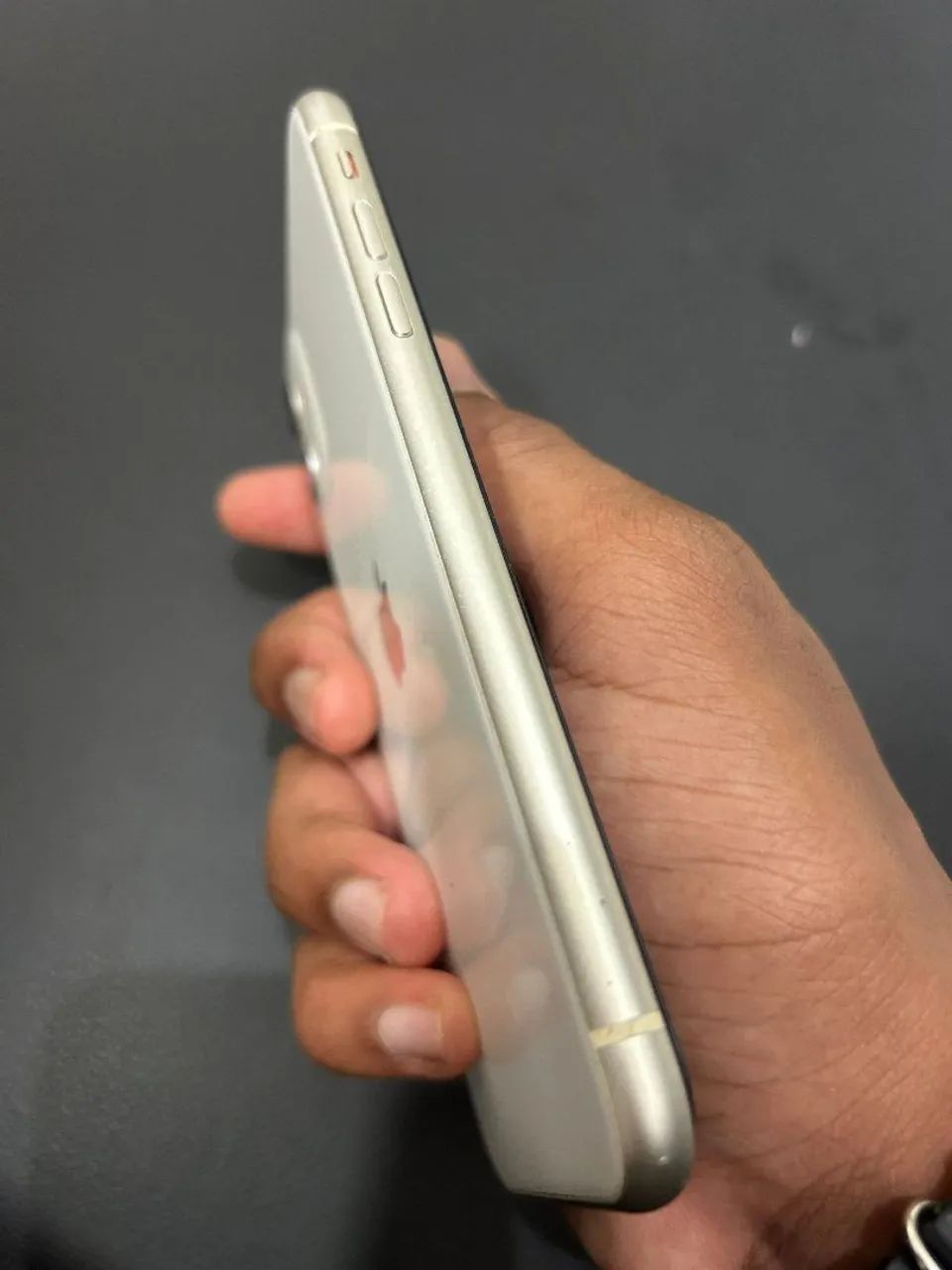 iPhone 11 branco  64GB IMPECÁVEL  - Foto 3