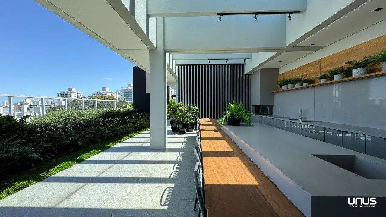 Apartamento com 3 suítes em Florianópolis - Foto 3