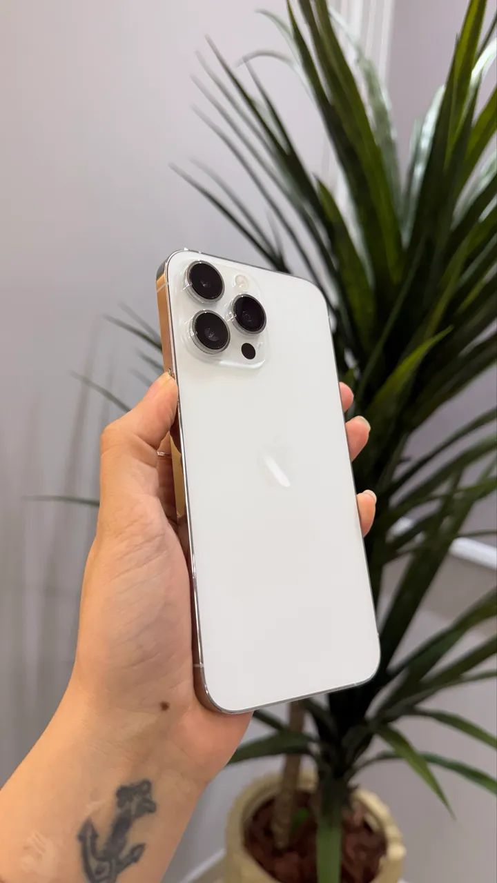 iPhone 14 Pro Max 256gb Branco IMPECÁVEL - Celulares e Smartphones
