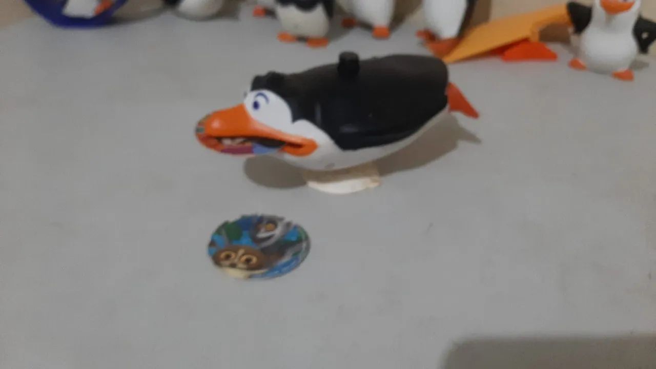Coleção Pinguins de Madagascar - McDonalds - Foto 4