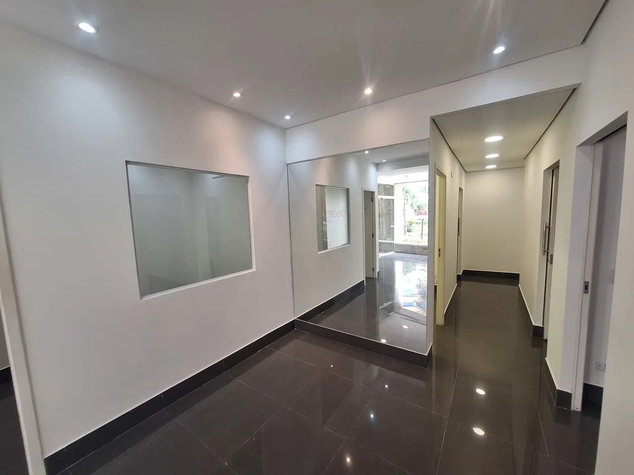Loja na Alameda Rio Negro, 1030 - Loja 08  134 m² - Foto 4