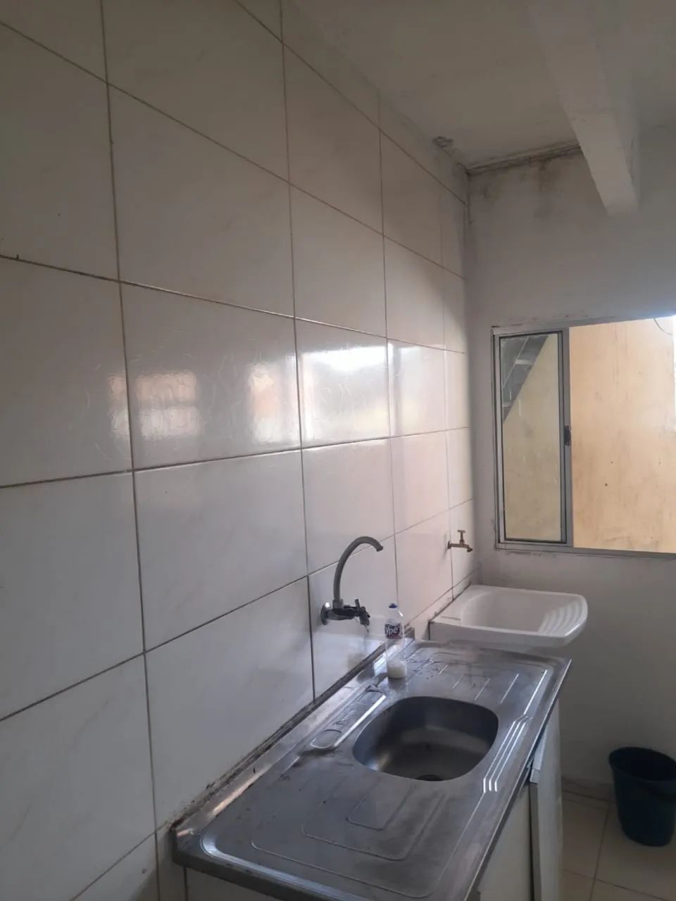 Aluga se quarto  e cozinha em perus  - Foto 5