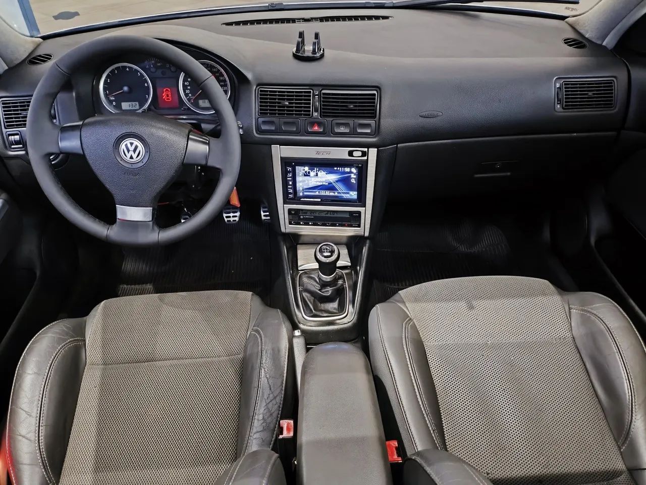 Volkswagen Golf Tech 1.6 MI Total Flex 8V 4P 2009 - Foto 3