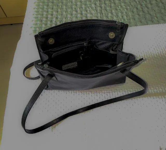 Bolsa Feminina Lateral de couro Legítimo - Foto 2