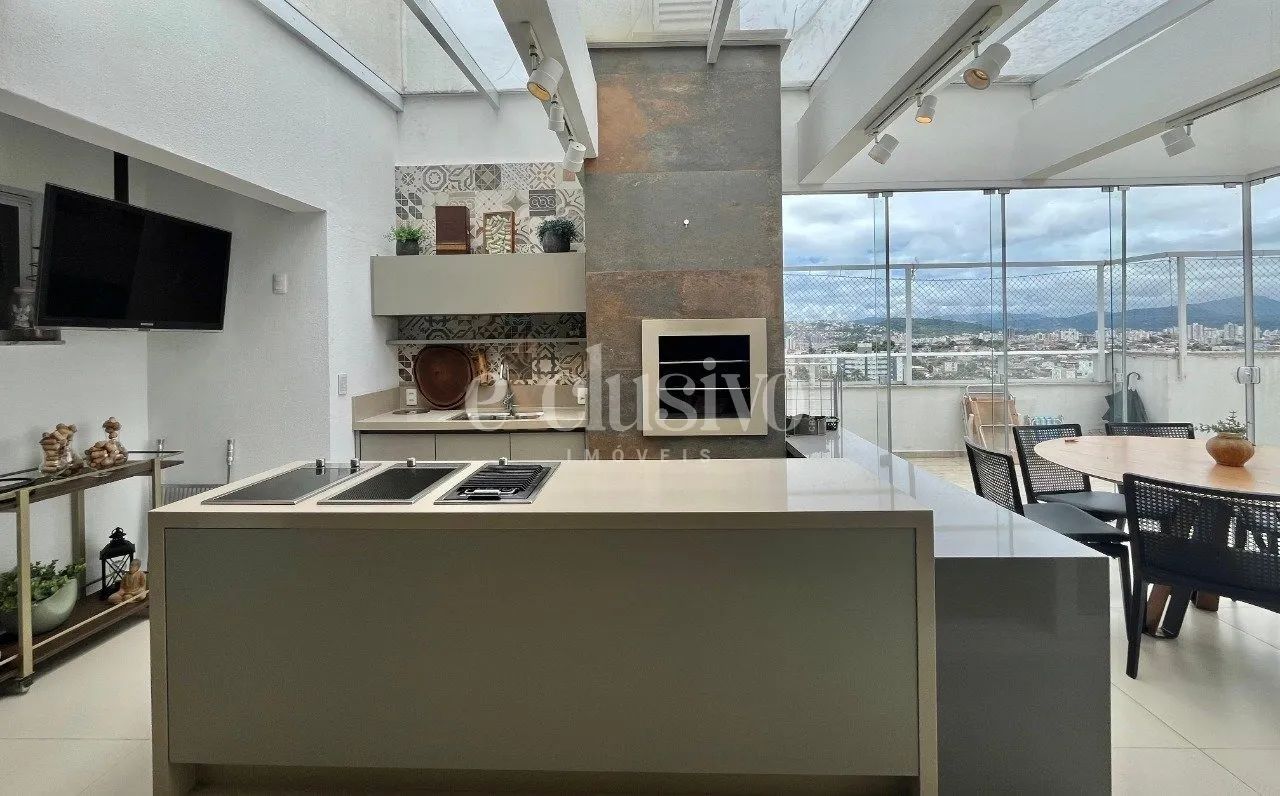 Cobertura Linear 3 dormitórios com Vista Mar