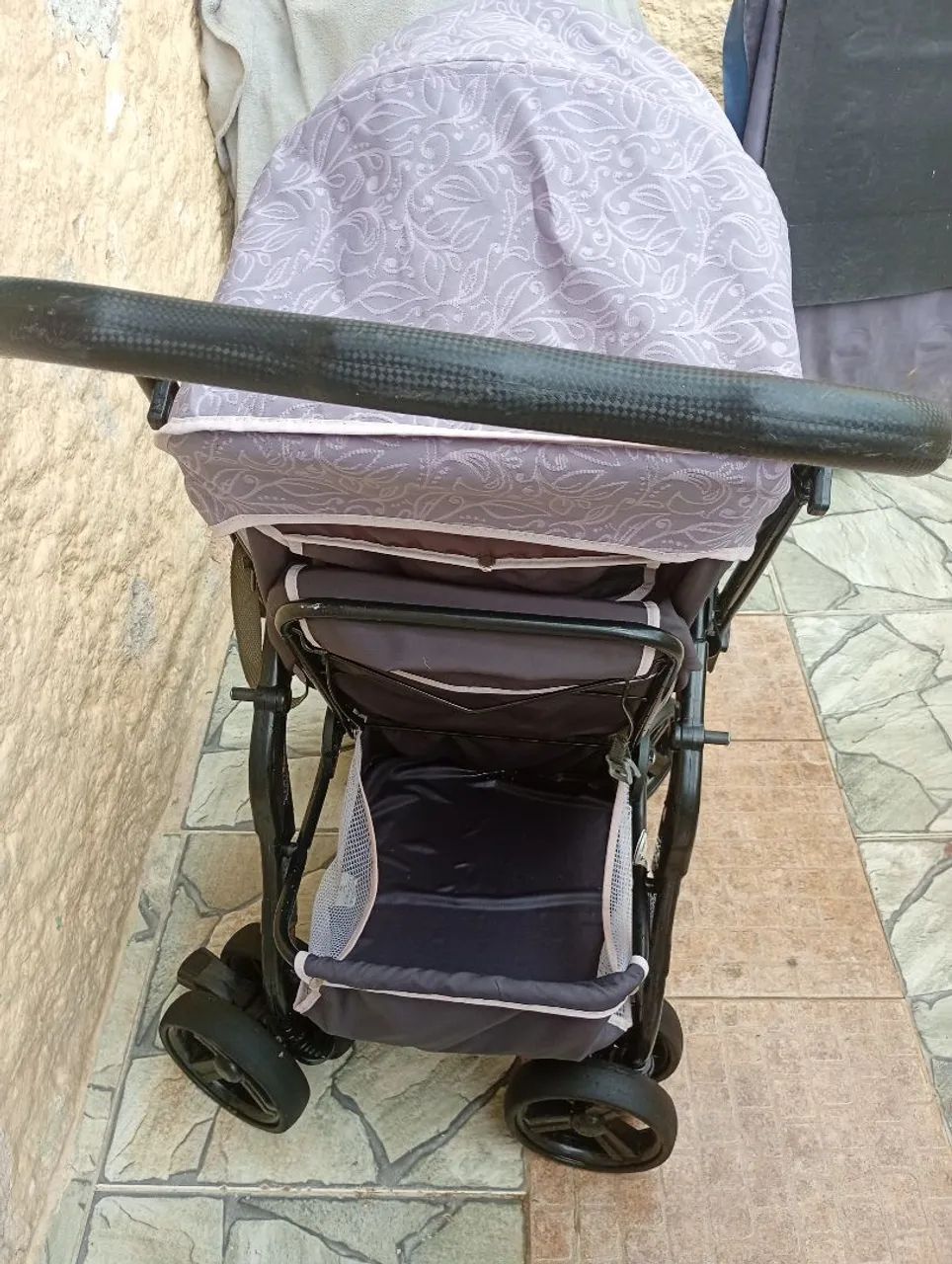 Carrinho de Bebê ÓTIMO ESTADO - Foto 4