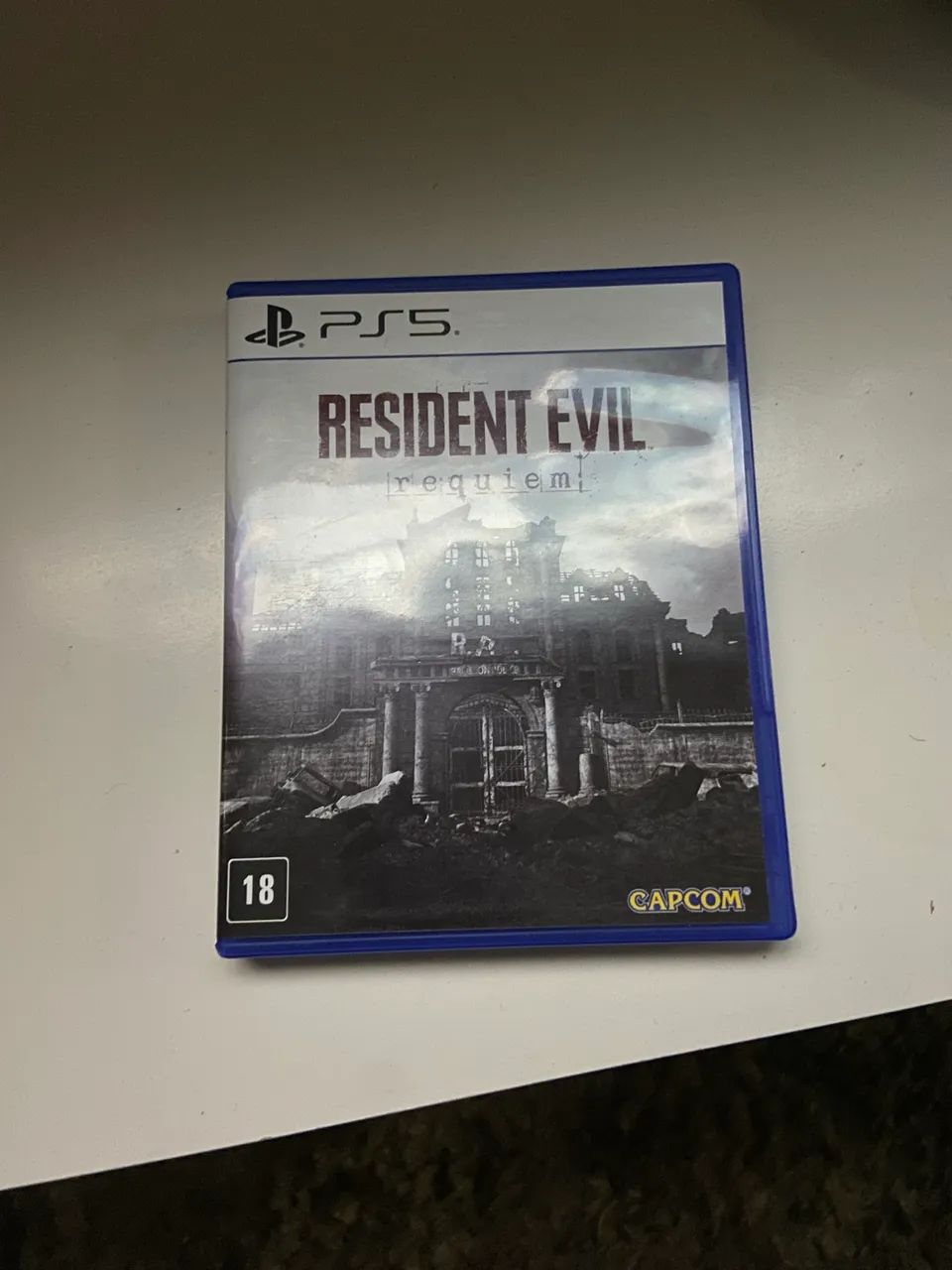 Vendo resident evil requiem  - Foto 2